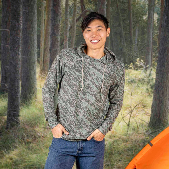 RSVLTS RSVLTS Performance Hoodie The Great Outdoors "Ghillie Camo" – Performance Hoodie The Great Outdoors "Ghillie Camo" – Performance Hoodie