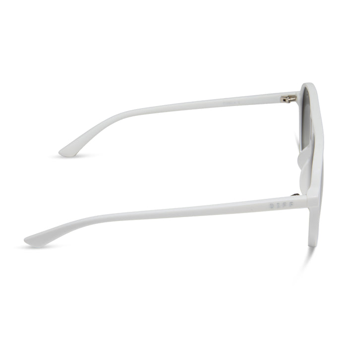 diff eyewear featuring the tosca ii aviator sunglasses with a snowbound frame and grey gradient with silver flash lenses side view