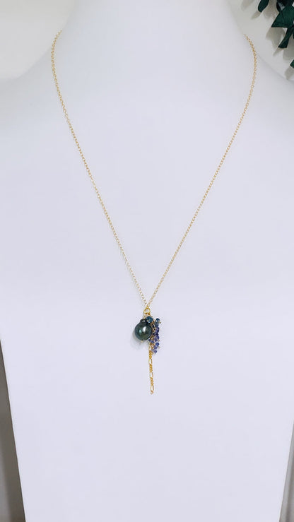 Trellis lariat - Purple Blue Tahitian pearl