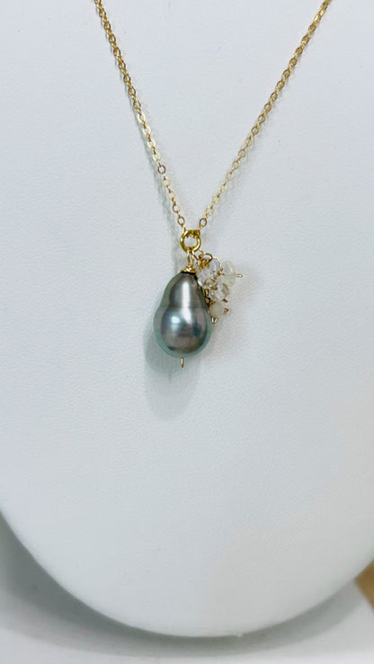 Trellis necklace - Tahitian