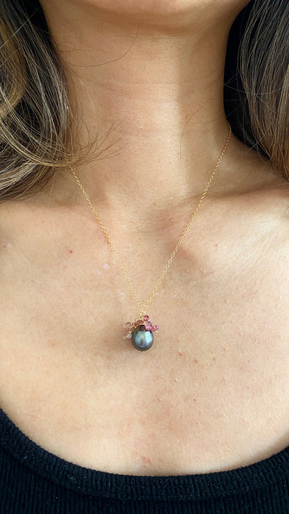 Trellis necklace - Tahitian