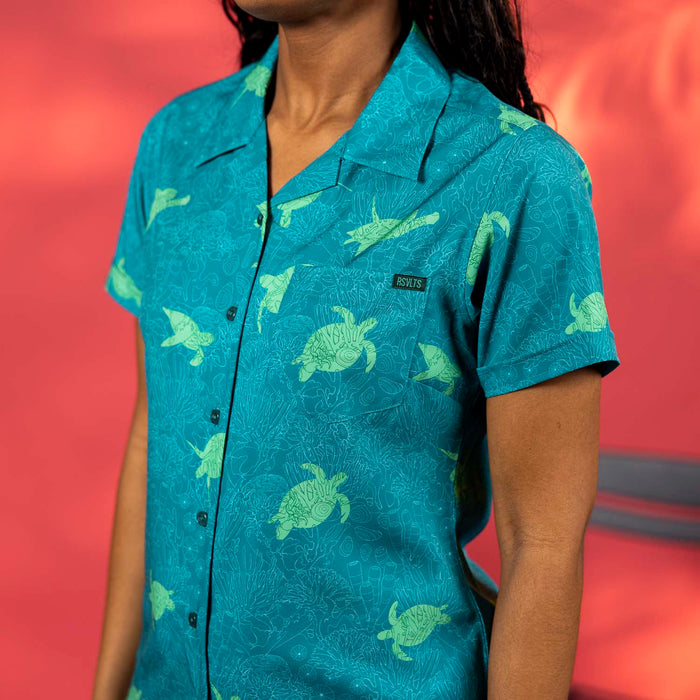 RSVLTS RSVLTS Women's Short Sleeve Shirt Turtle Tide – Women's KUNUFLEX Short Sleeve Shirt Turtle Tide – Women's KUNUFLEX Short Sleeve Shirt