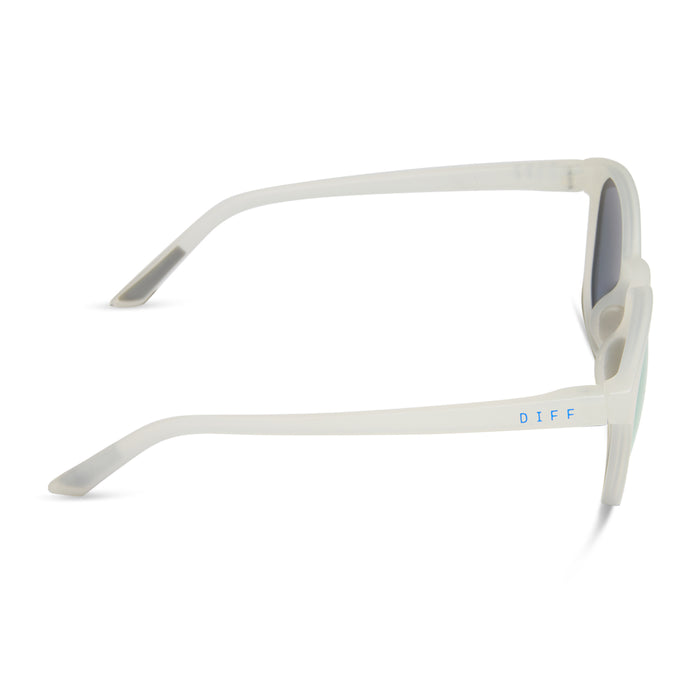diff sport featuring the volley round sunglasses with a frosty matte crystal frame and lavender mirror polarized lenses side view