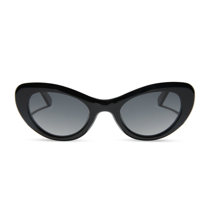 diff eyewear featuring the zaria cat eye sunglasses with a black frame and grey gradient polarized lenses front view
